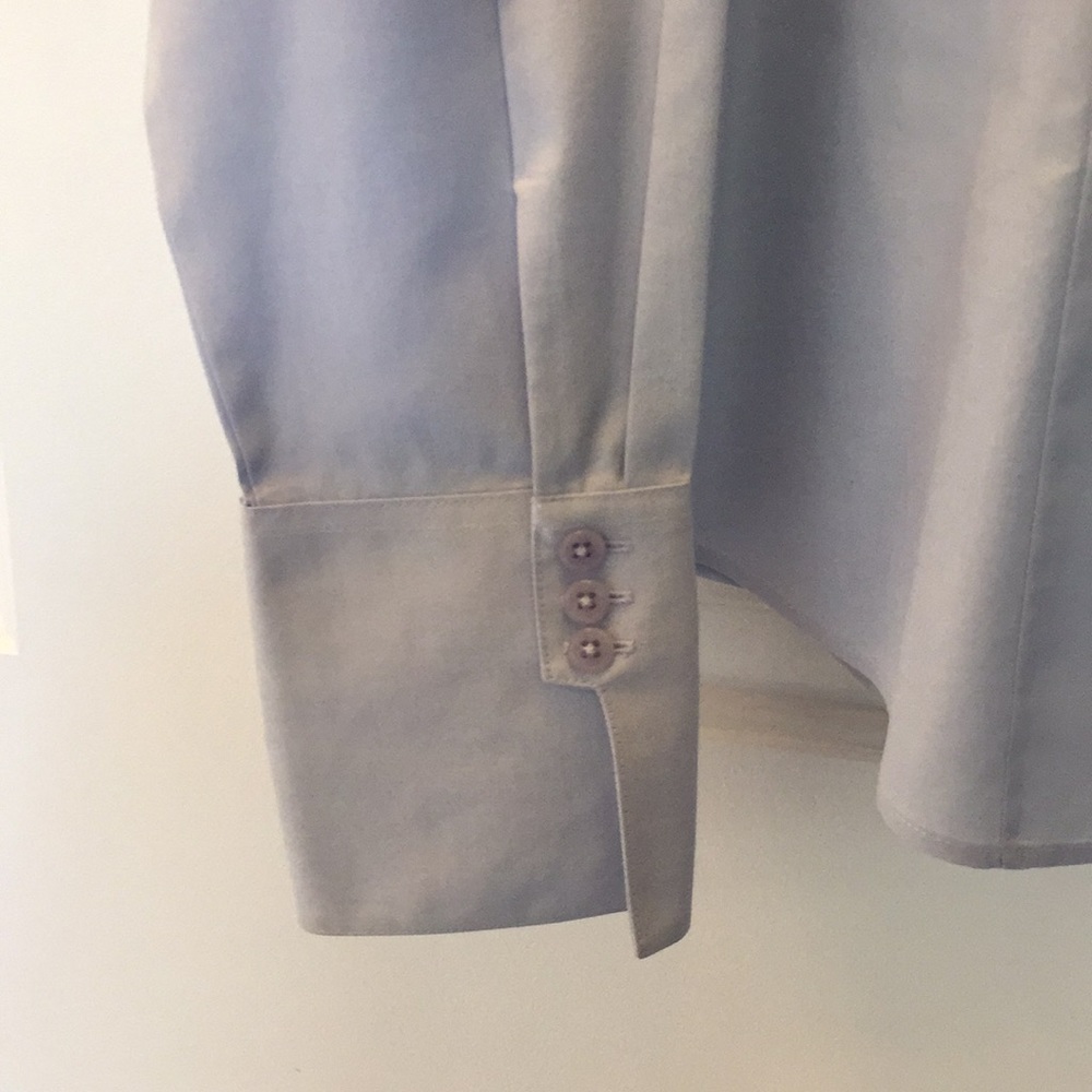 Shirt - Picture 2 of 3